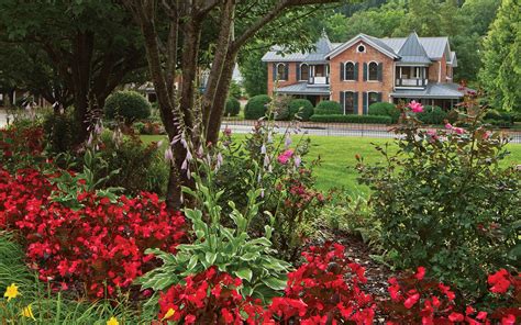 gorgeous house and scenery va outdoor gardens gorgeous houses