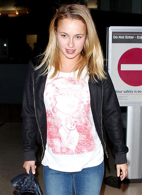 [pics] hayden panettiere spotted post rehab and she s not wearing