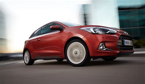 HYUNDAI i20 Coupe specs & photos - 2015, 2016, 2017, 2018