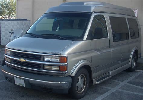 chevrolet express pictures  information  modification video  chevrolet express