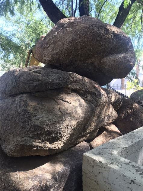 extremely large boulders  sale  goodyear az offerup