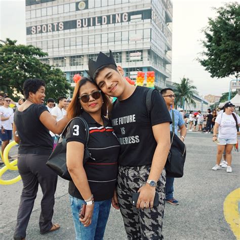 a love story mom joins her gay son to support metro manila pride march dailypedia