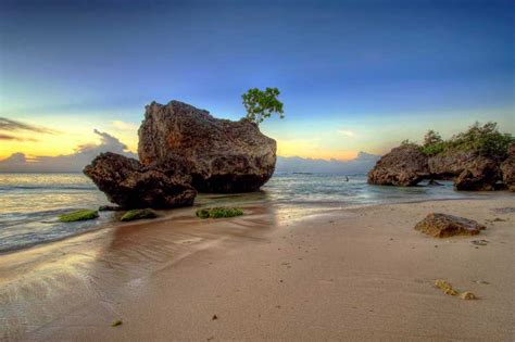 ketenangan pantai padang padang bali bali beach indonesia