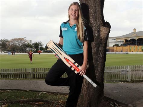 brisbane heat star jemma barsby refusing to let multiple sclerosis
