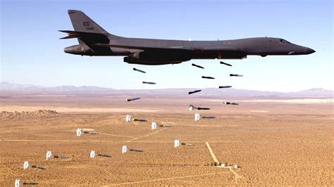 achtergronden voertuig leger militaire vliegtuigen bommenwerper luchtmacht bommen