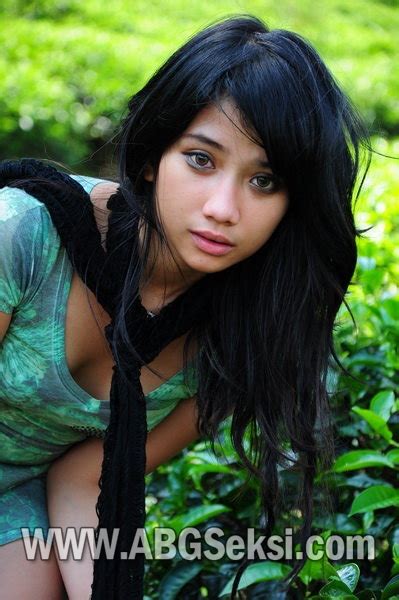 Foto Model Cantik Hot Dari Bandung Galeri Foto Bugil Artis Terbaru