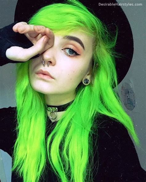 45 Supremely Cute Emo Hairstyles For Girls Medium Green Hair