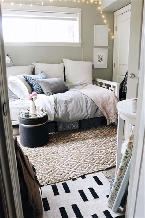 awesome teenage bedroom ideas  small room    tiny