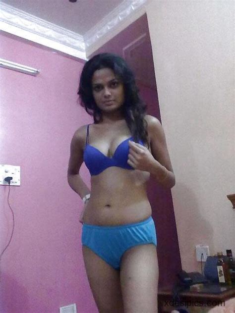 Desi Girl Ki Bra Pic देहाती लड़की की ब्रा वाली सेक्सी