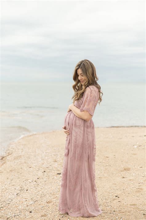 Lace Maternity Shoot Dress 3 Lauren Mcbride