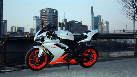 yamaha  hd bikes  wallpapers images backgrounds   pictures