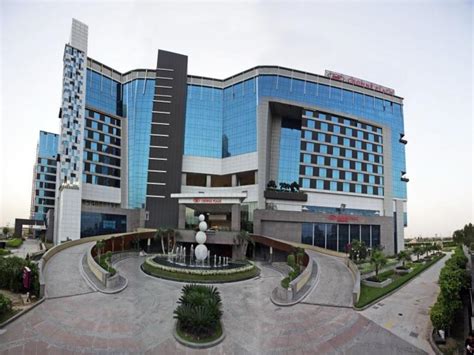 crowne plaza greater noida  delhi  ncr india  room rates promotions