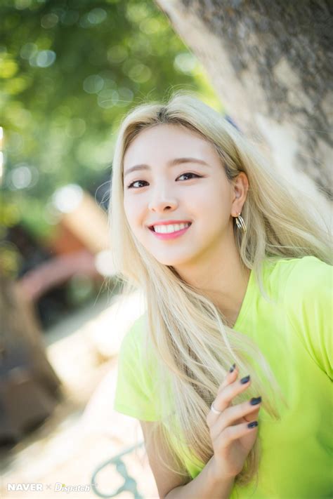 Itzy’s Yuna Had A Sassy And Cute Reaction When She Was Asked To Smile