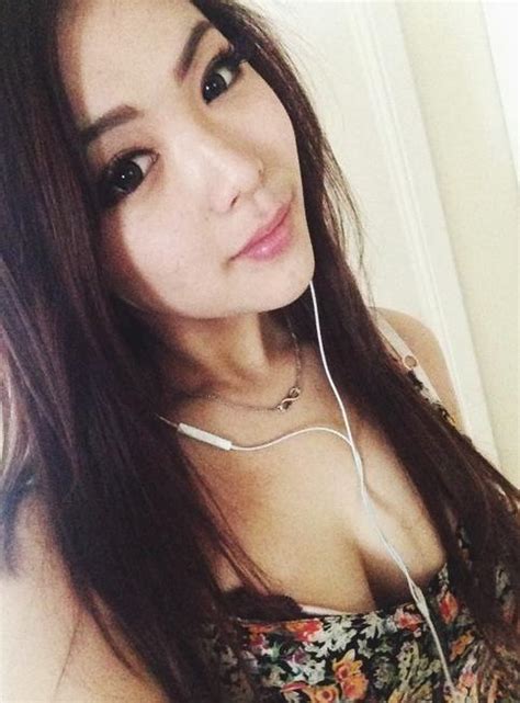 sexy selfies beautiful asian girls taking photos of themselves and sharing them for us to enjoy