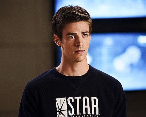 Barry Allen In The Flash 1 02 Grant Gustin The Flash