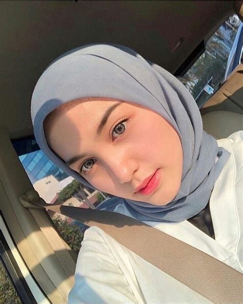 Instagram Gaya Wanita Gaya Hijab Ekspresi Wajah