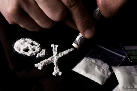 cocaine  dangerous  health risks  effects