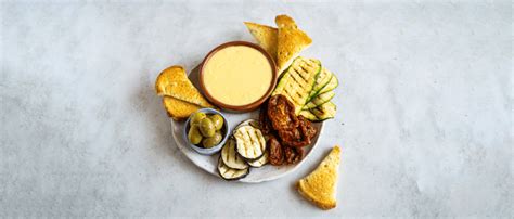 zomerse kaasfondue met antipasti recept aldi recipe ethnic recipes food gourmet