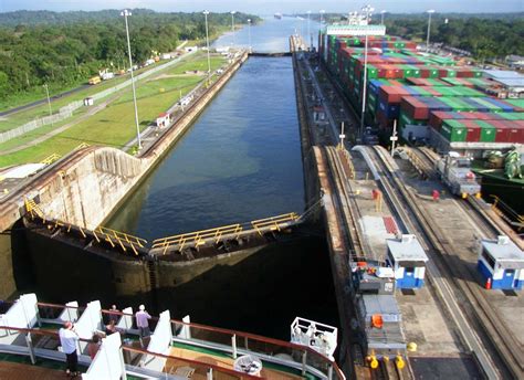 panama canal definition history treaty map locks facts