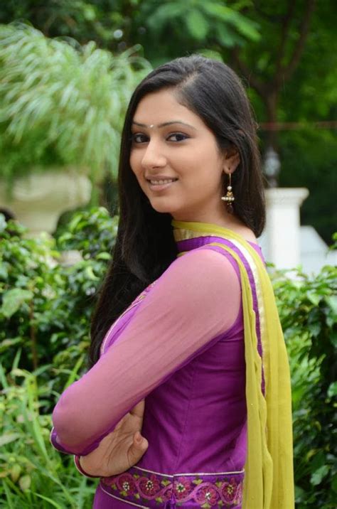 disha parmar rare and unseen images pictures photos and hot hd wallpapers tellywood hungama