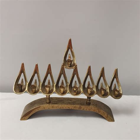 judaica hen holon chanukah menorah bronze catawiki