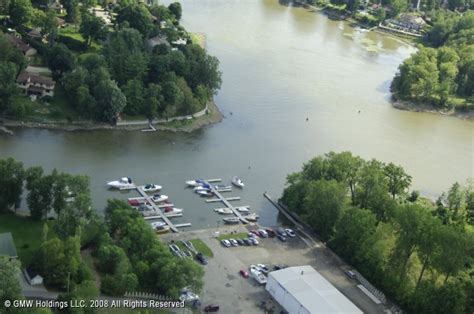 port de plaisance pierrefonds  pierrefonds quebec canada