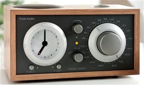 analog clock radio giantpeople