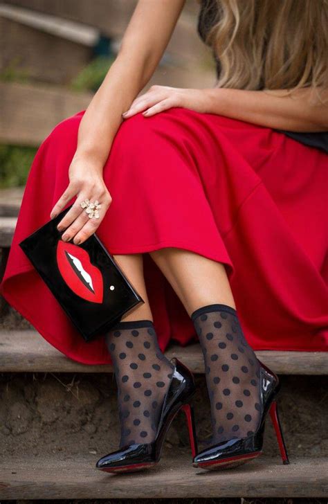 wear heels  socks   fashionista stylishwomenoutfitscom