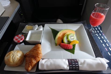 Jal Business Class Nrt To Sfo Review I One Mile At A Time
