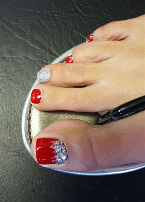 toe nail pedicure red silver glitter bling rhinestone red pedicure