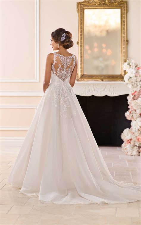 affordable classic wedding dress stella york wedding gowns