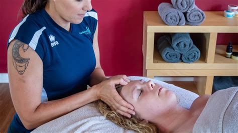 why choose an indian head massage bodyworks mobile