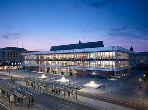 renovation  kulturpalast dresden  gmp architekten awarded  dam preis