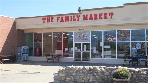 family market expanding grocery store options  farmington elderly