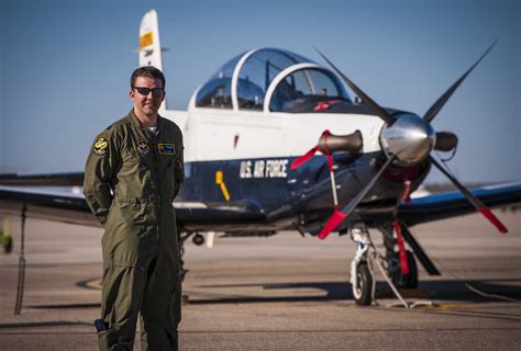 air force pilot  critical communication  pilots mid flight emergency  air