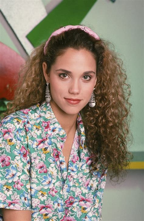 Elizabeth Berkley S Style Evolution From Curly Haired Teen Star To