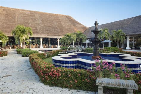 grand palladium colonial resort spa  inclusive resort
