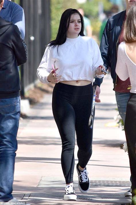 Ariel Winter Dons Tight Leggings For Shopping Trip With Beau Levi
