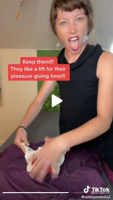 Tiktokkers Are Discovering A Sex Hack Using Pillows But Does It