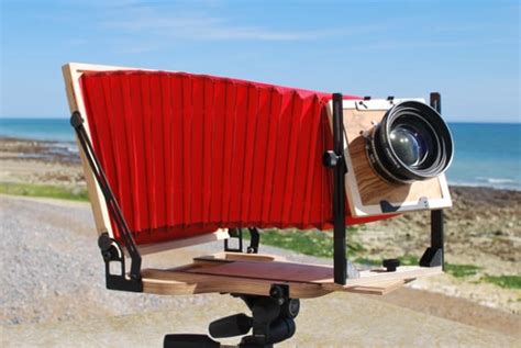 camera kickstarter launches aims   cost large format