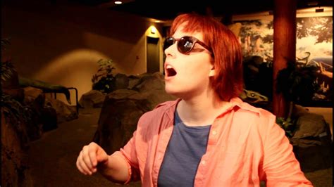 Ellie Sattler Looks Up Jurassic Park Reenactment Youtube