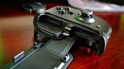 razer kishi review    mobile gaming accessory android central