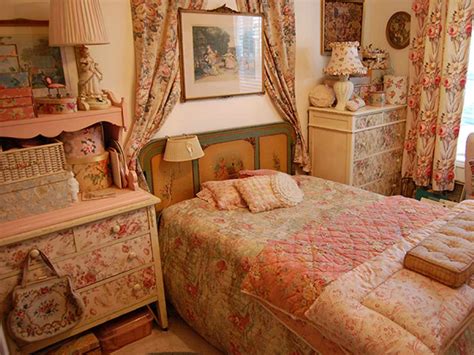tips  ideas  decorating  bedroom  vintage style