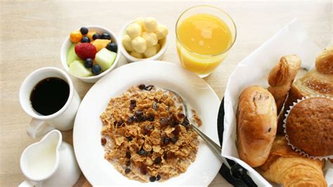 americans eat   eat  breakfast mental floss