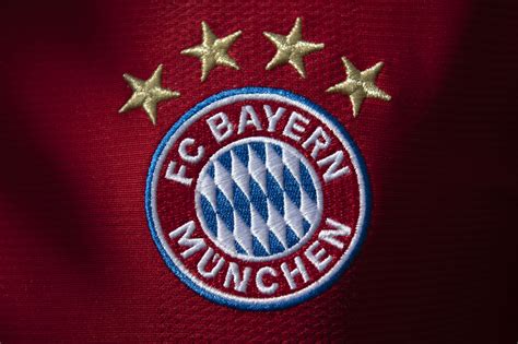bayern munich  officially add  star  team badge bavarian football works