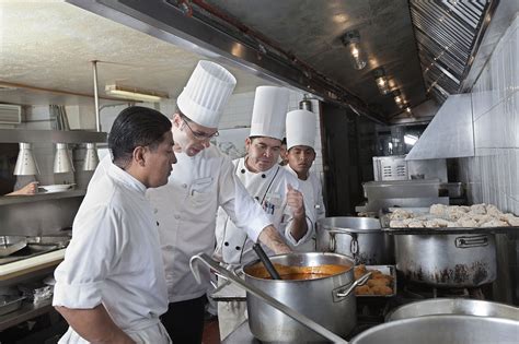 food services job postings soar  restaurants reopen  hiring