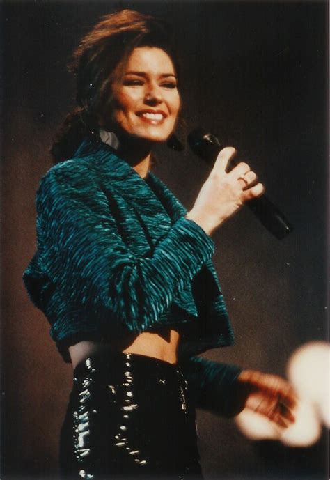 pin on shania twain 1 of the most beautiful women in the world