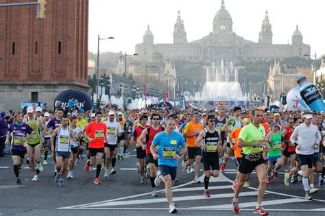 barcelona marathon runners world