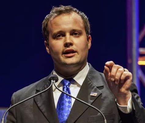 josh duggar sex scandal whistleblower comes forward is not at all sorry for outing him the