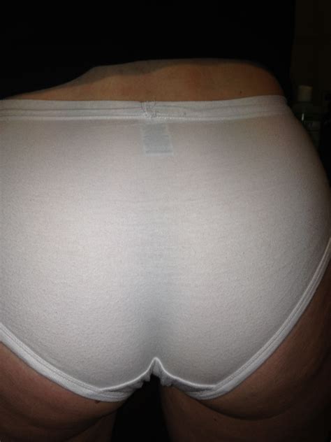 007  In Gallery Tight Ass In Cotton Panties Picture 4